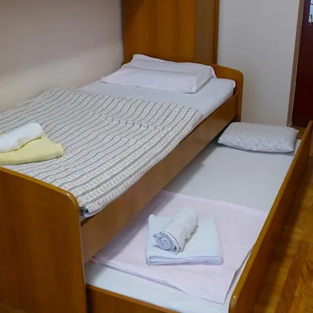 Garni Toni Bed & Breakfast Supetarska Draga