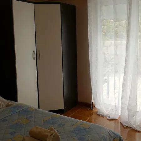 Garni Toni 3* Supetarska Draga