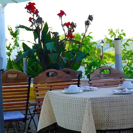 Garni Toni Bed & Breakfast