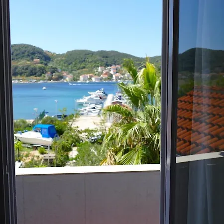 Garni Toni Bed & Breakfast 3*