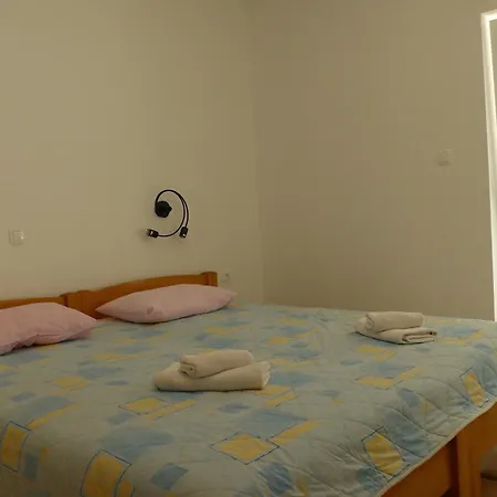 Couette-café Garni Toni