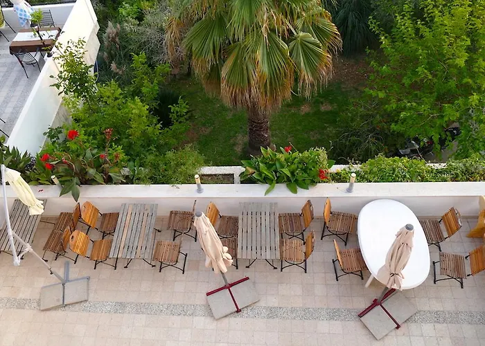 Garni Toni krevet i doručak